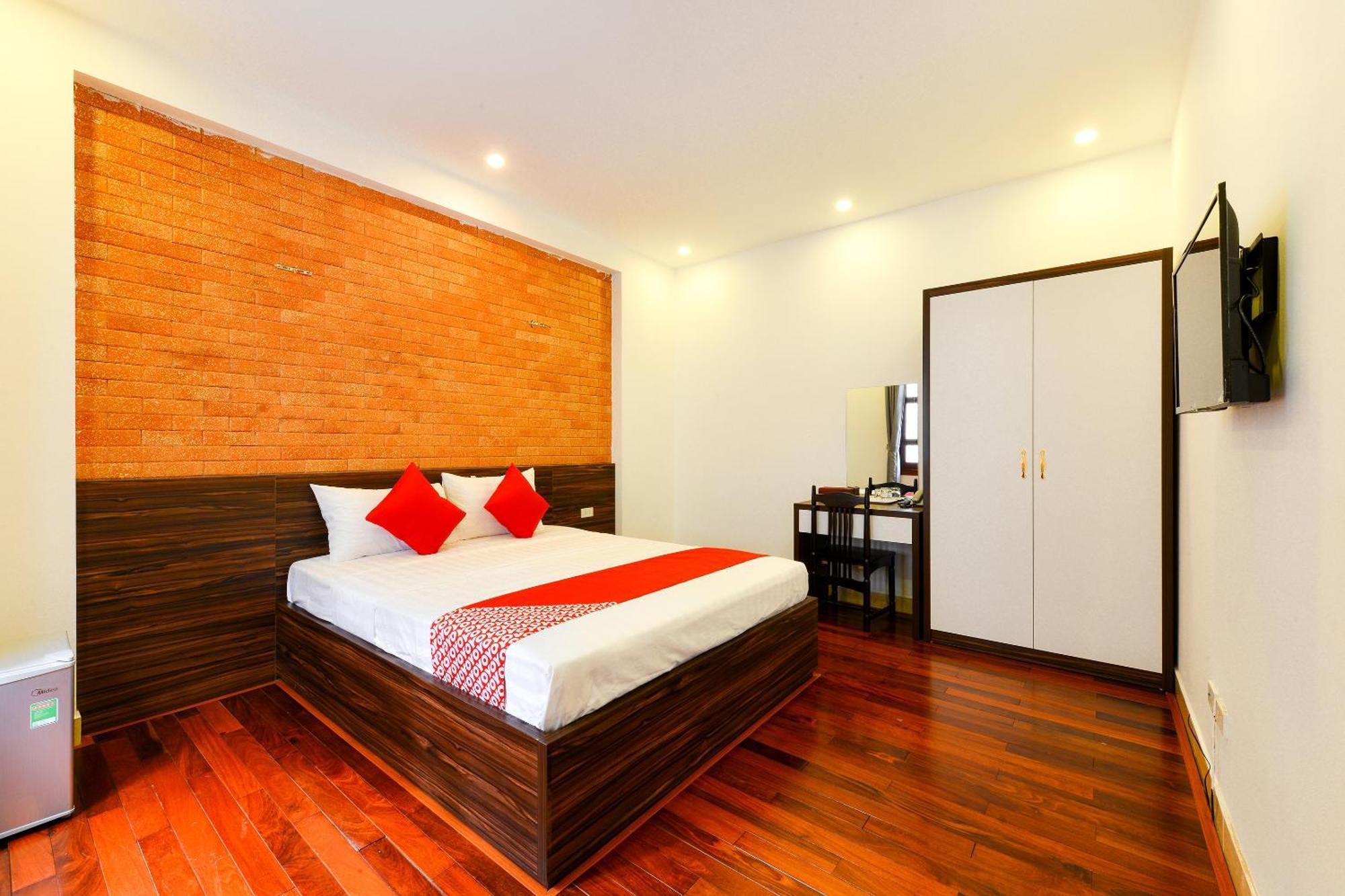 Oyo 317 Kim Cuong Hotel 2 Hanoi Zewnętrze zdjęcie